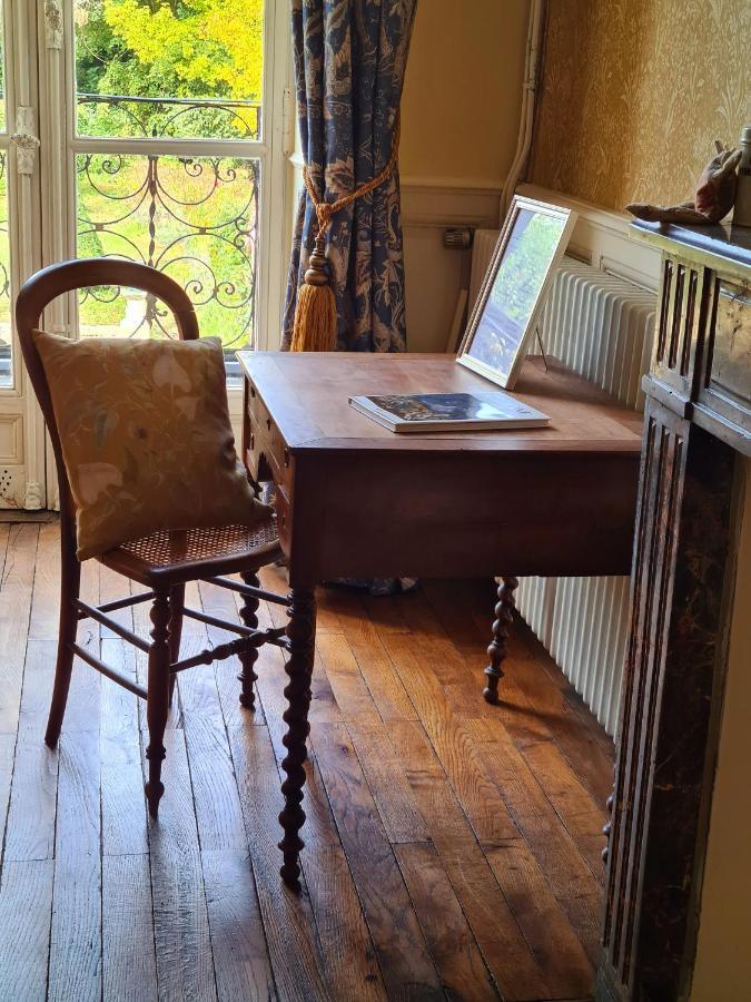 Saint-Amand-Mont-Rond Maison Zola B&B 외부 사진